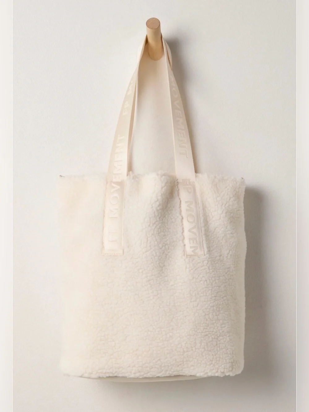 Slopes Sherpa bucket bag